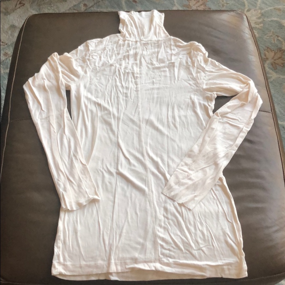 Tee - Picture 2 of 3